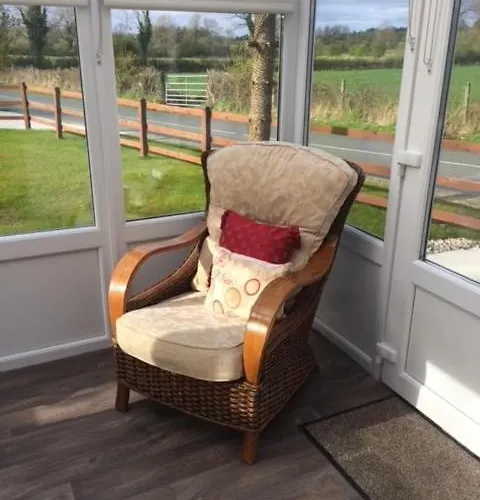 Lilly's Cottage, Lough Rynn Feriehus